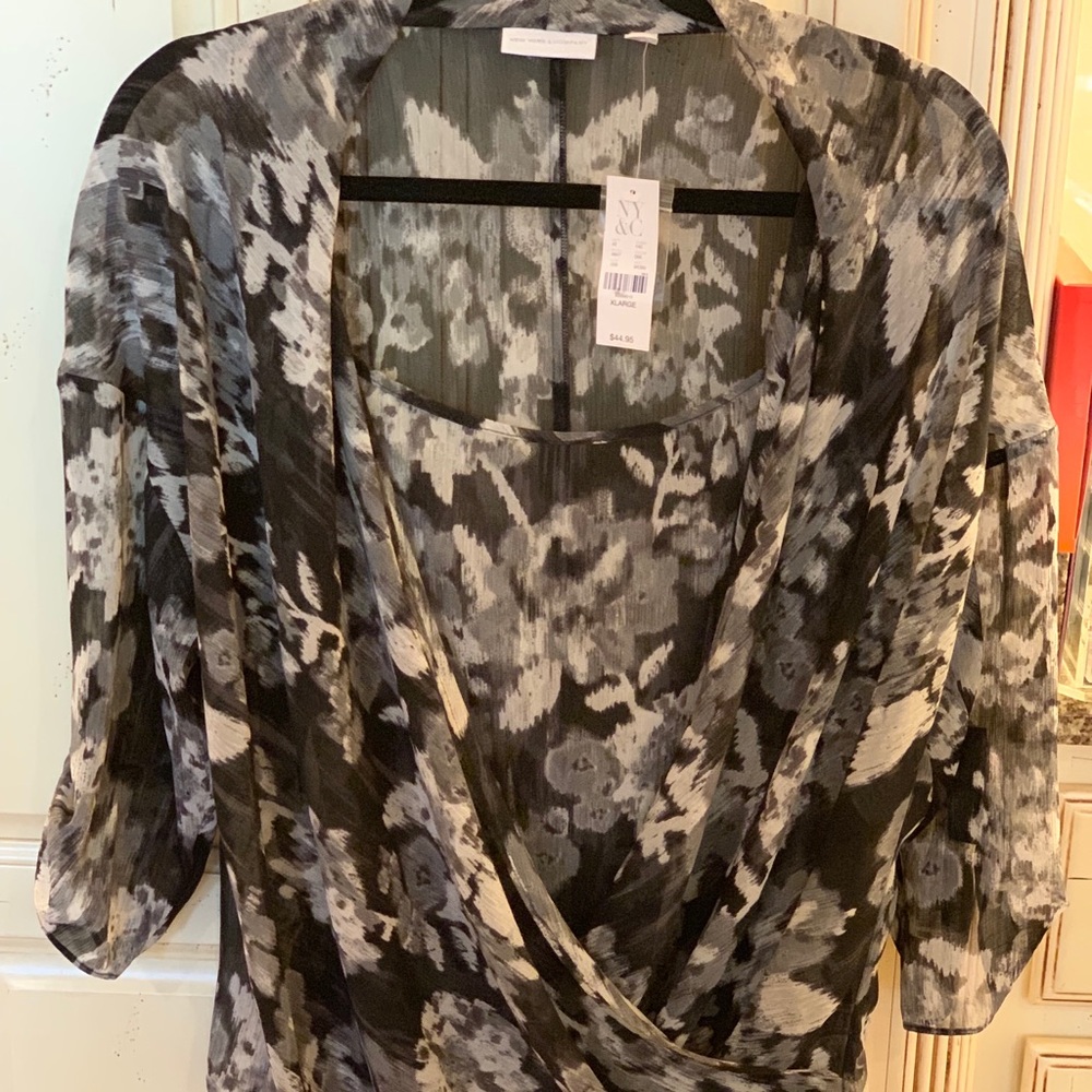 NY&Co Blouse